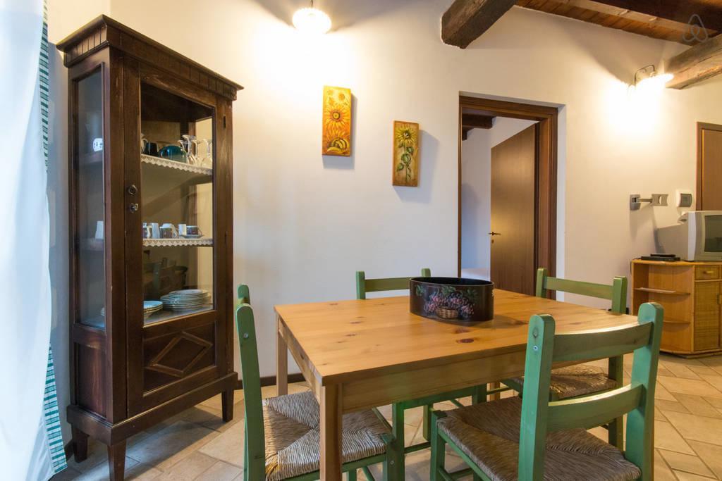 Ca Borgo Vecchio Aparthotel Brusasco Bilik gambar